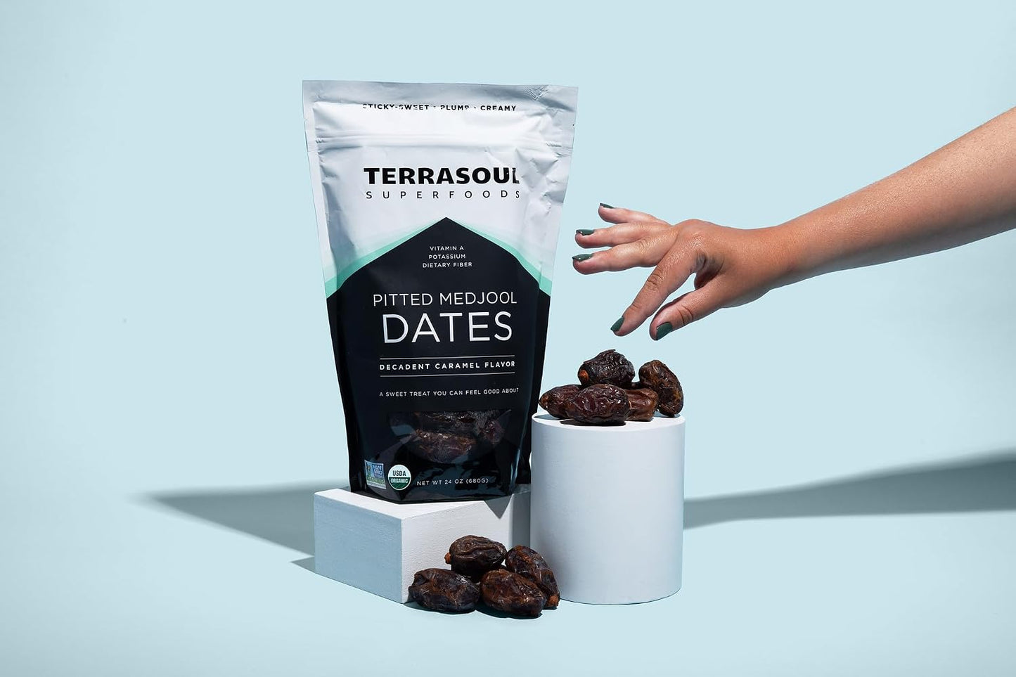 Organic Medjool Dates 1.5 Lbs Pits Removed Soft Chewy Texture Sweet Caramel Taste