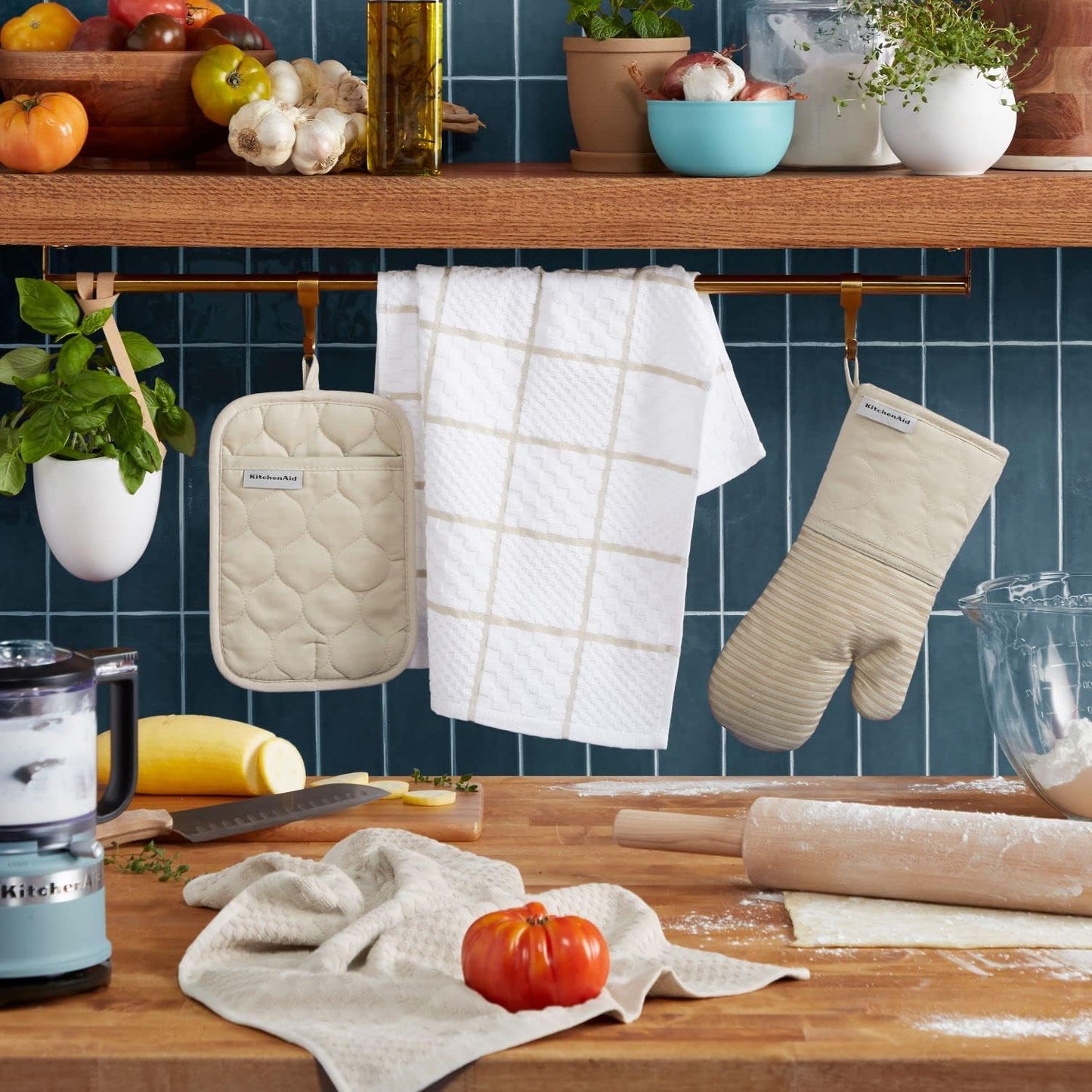 KITCHENAID Quilted Cotton Terry Cloth Oven Mitt, Pot Holder, Kitchen Towel 4-Pack Set, Heat Resistant, Silicone Grip, 16"x26", 7"x13" & 7"x10", Milkshake Tan