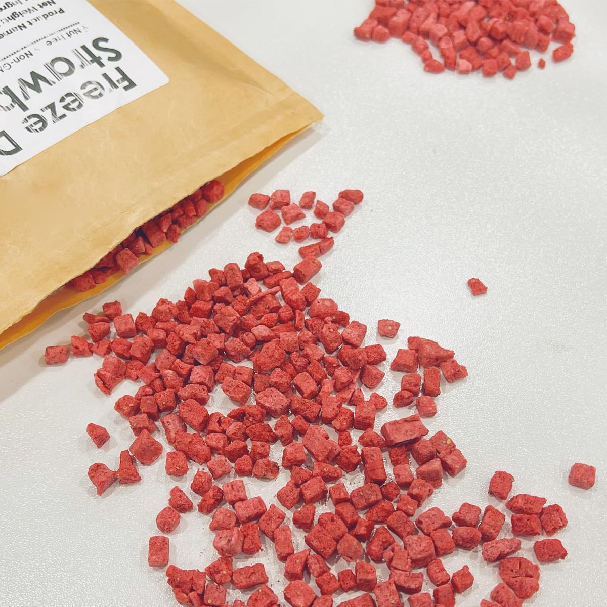 Freeze Dried Strawberries Pieces 8.8 Oz/250g, 100% Natural, No Additives, No Sugar