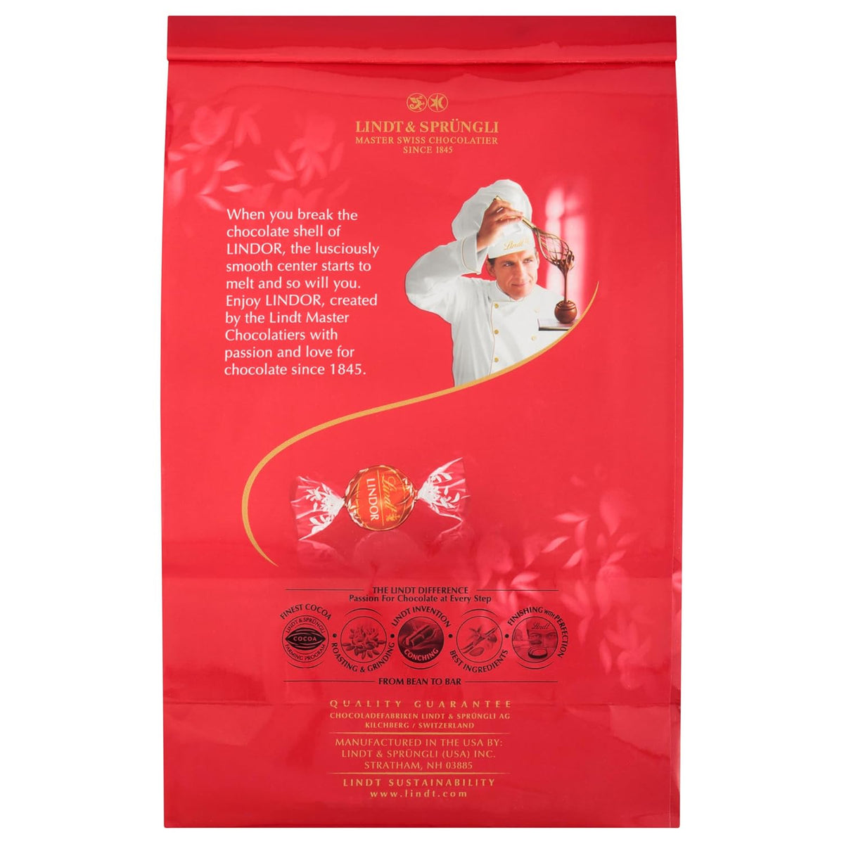 Lindt LINDOR Milk Chocolate Candy Truffles, Milk Chocolate with Melting Truffle Center, 15.2 oz. Bag