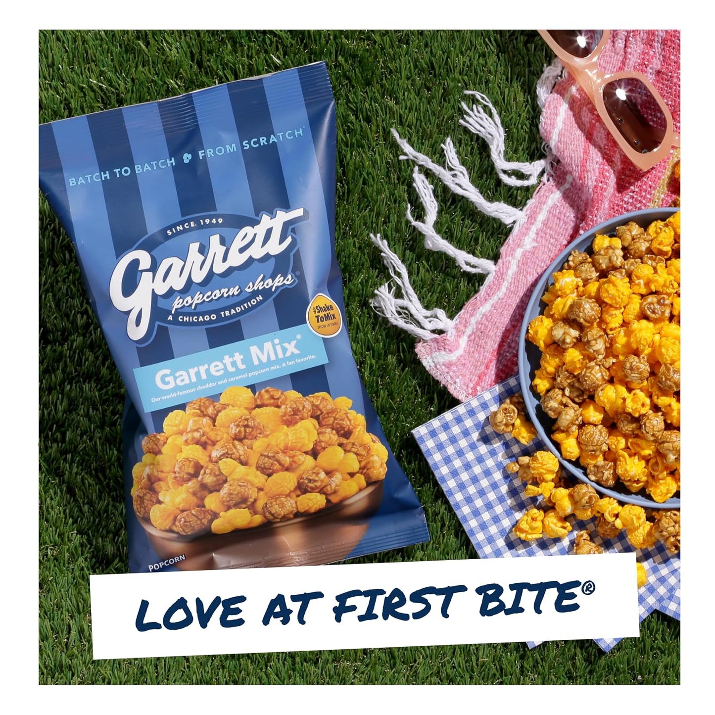 Garrett Popcorn Mix, 4 Ounce Bags, Pack of 6, Classic Chicago Style Cheese and Caramel Popcorn