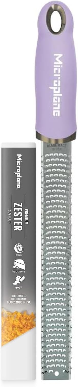 Microplane Premium Classic Series Zester 18/8, Black - Lemon Zester & Cheese Grater & Vegetable Grater - Citrus, Parmesan Cheese, Garlic, Ginger, Nutmeg, Chocolate - Stainless Steel Grater