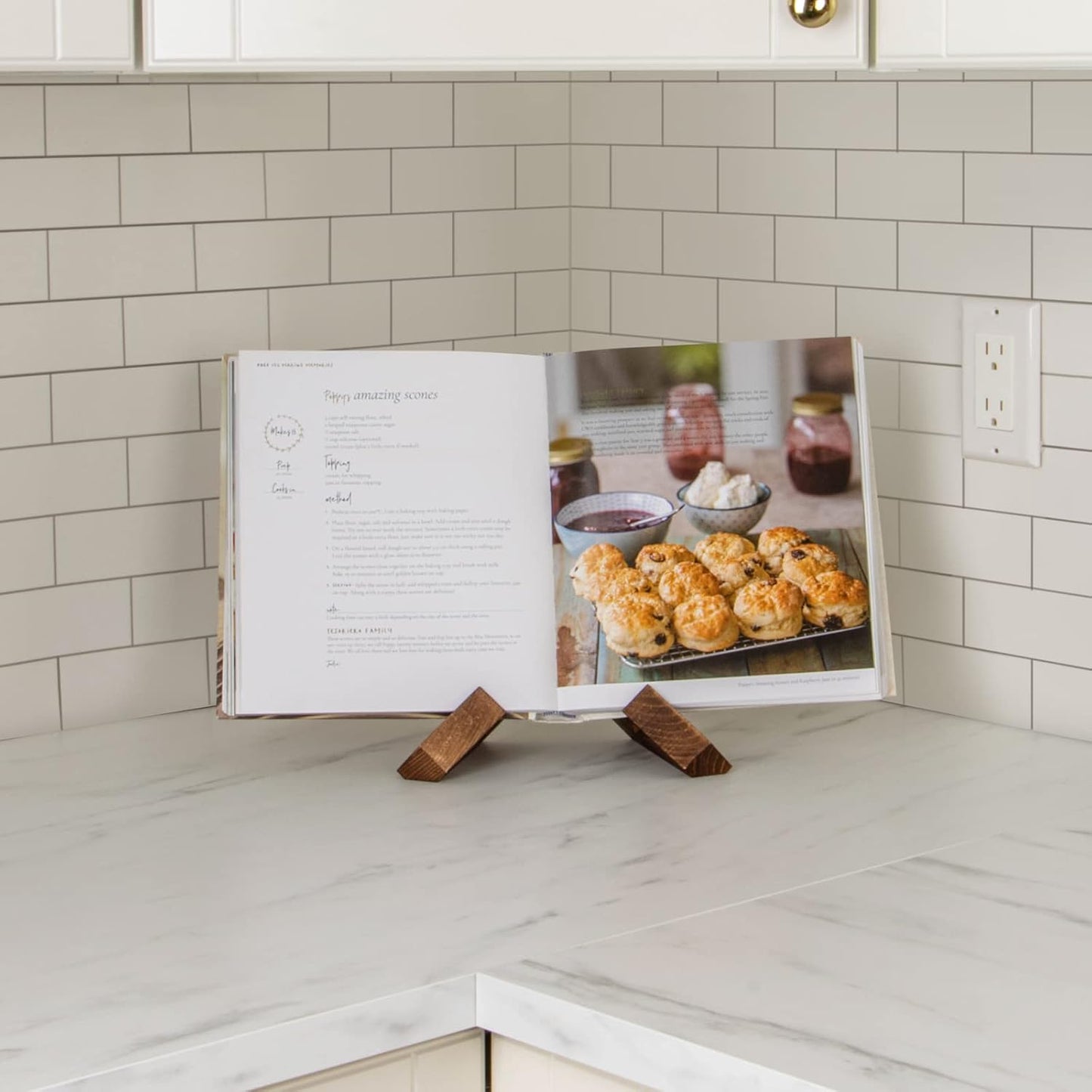 Cookbook Stand, Wooden Recipe Book Holder | Cook Book Stand for Kitchen Counter, Multifunctional Display Stand, Kitchen Counter Decor