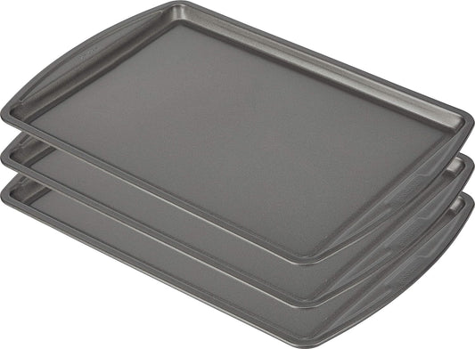GoodCook Everyday Baking Sheet Set Nonstick Carbon Steel Standard-Sized Cookie Sheets for Even Baking, Bakeware Set Includes 3 Pans with Scratch-Resistant Finish, 13x9-Inch, Gray